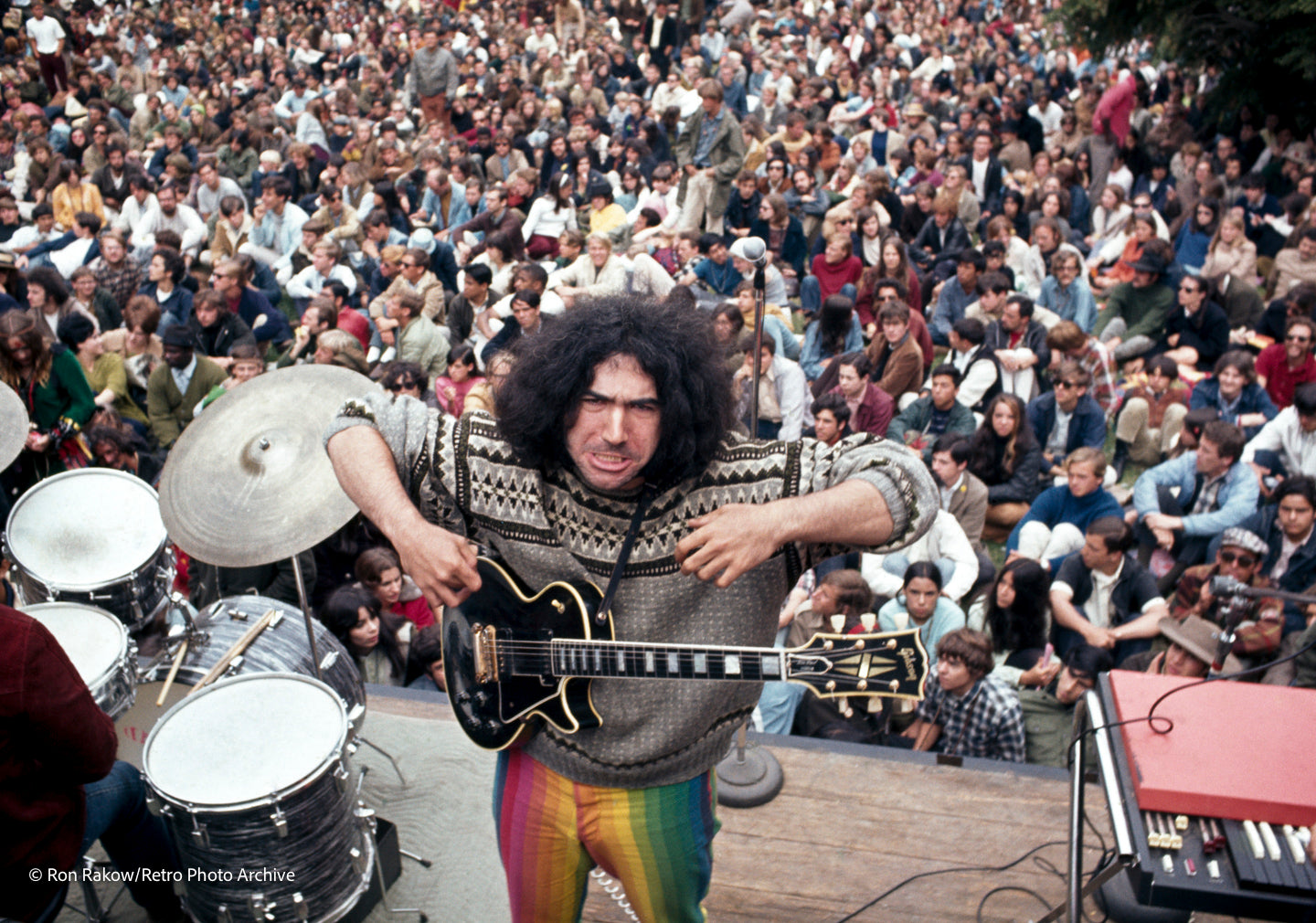 Jerry Garcia in Golden Gate Park, San Francisco, CA July 4, 1967 – Rock Out  Books